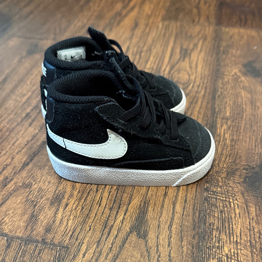Nike 4c infant